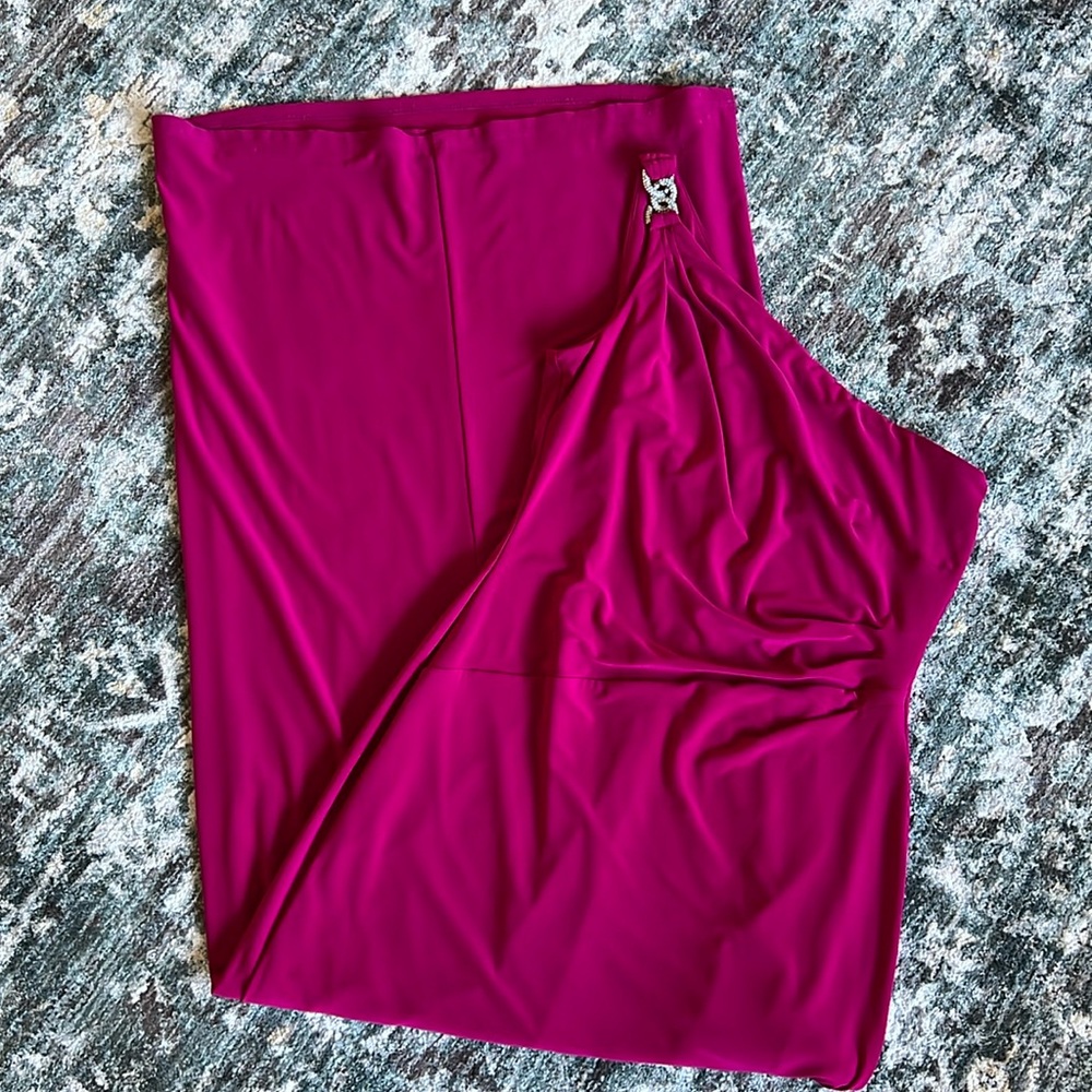 One-shoulder maxi dress